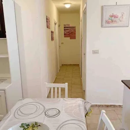 Marina Piano Terra Hébergement de vacances *